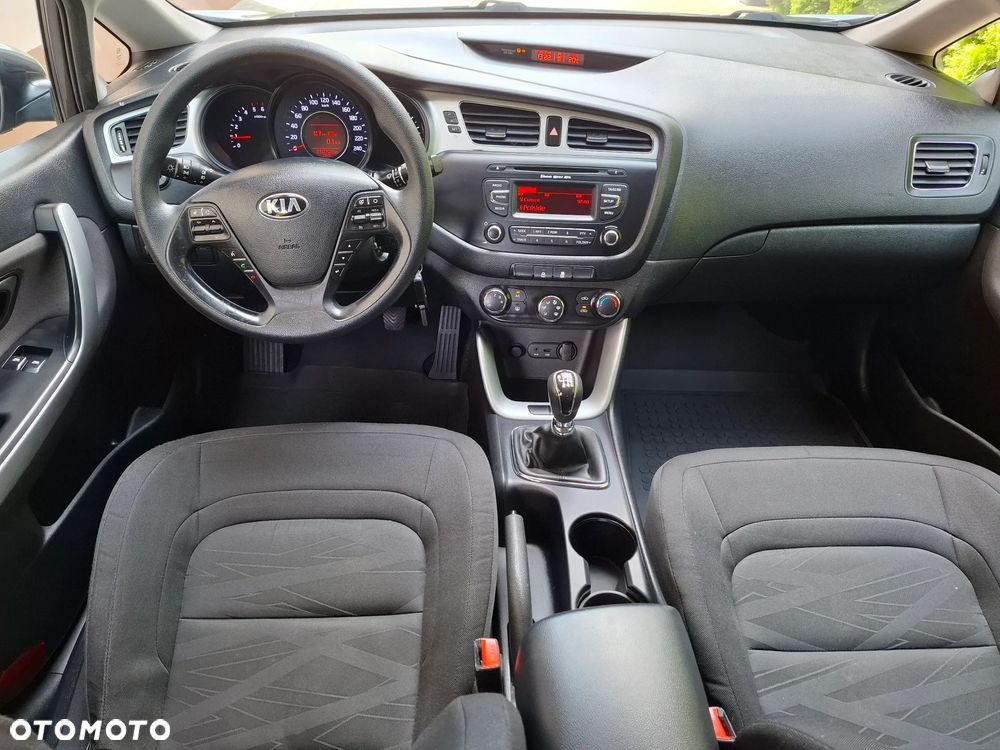 Kia Ceed 1.6 CRDi L - 13