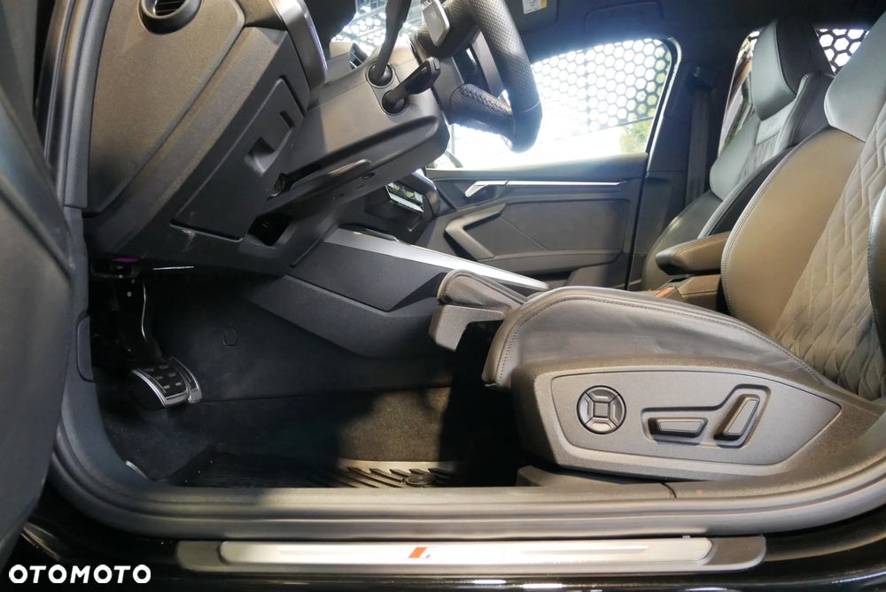 Audi RS3 Sportback TFSI quattro S tronic - 23