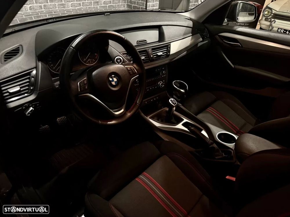 BMW X1 18 d xDrive Line Sport — fotografia 8