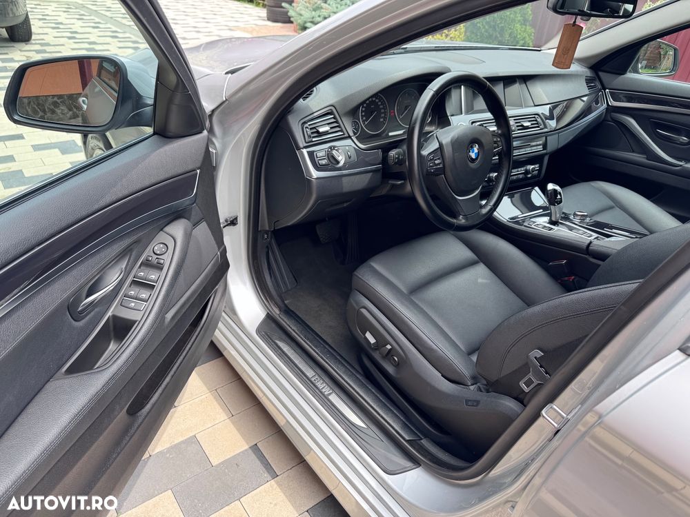BMW Seria 5 520d Aut. - 11