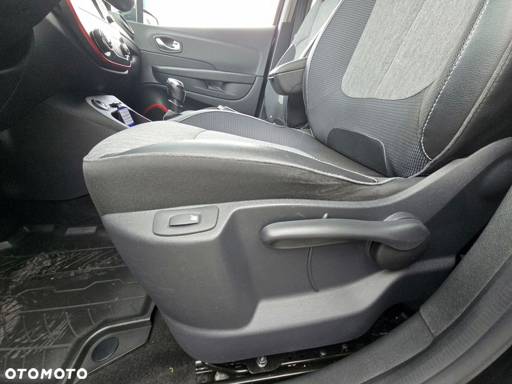 Renault Captur ENERGY TCe 120 Crossborder - 23