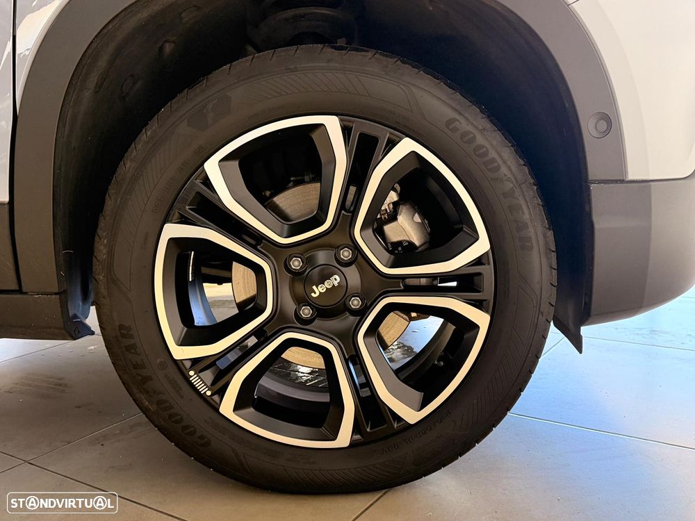 Jeep Avenger 1.2 e-Hybrid Altitude DCT - 9