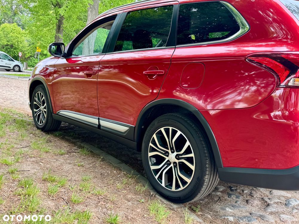 Mitsubishi Outlander - 19