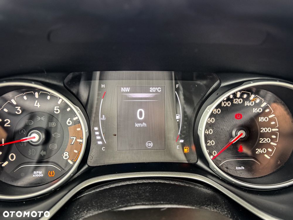 Jeep Compass 1.4 TMair Limited FWD S&S - 27