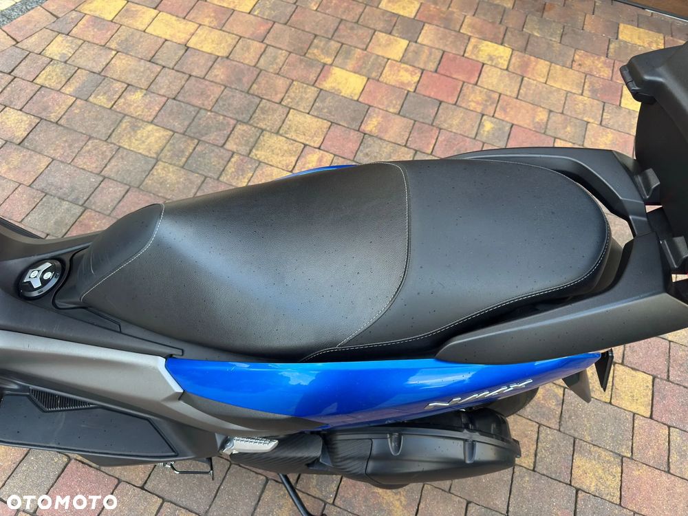 Yamaha NMAX - 13