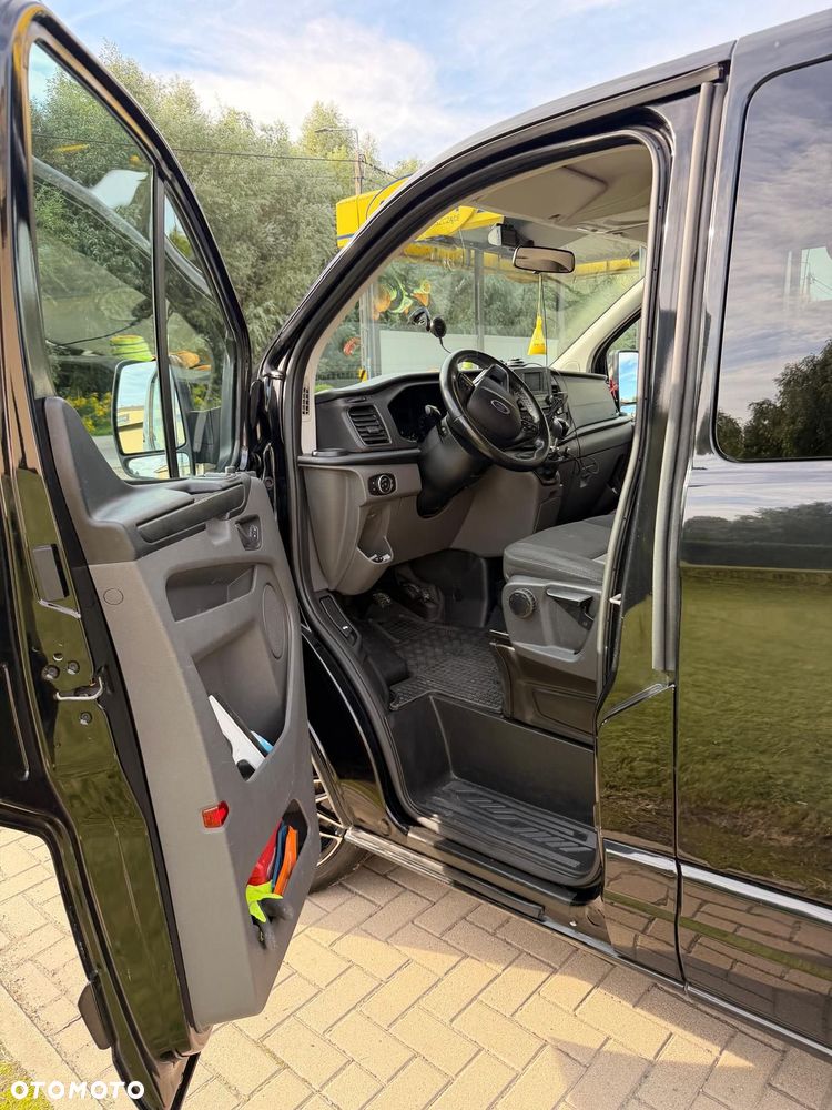 Ford Transit Custom 290 L2H1 Limited - 17