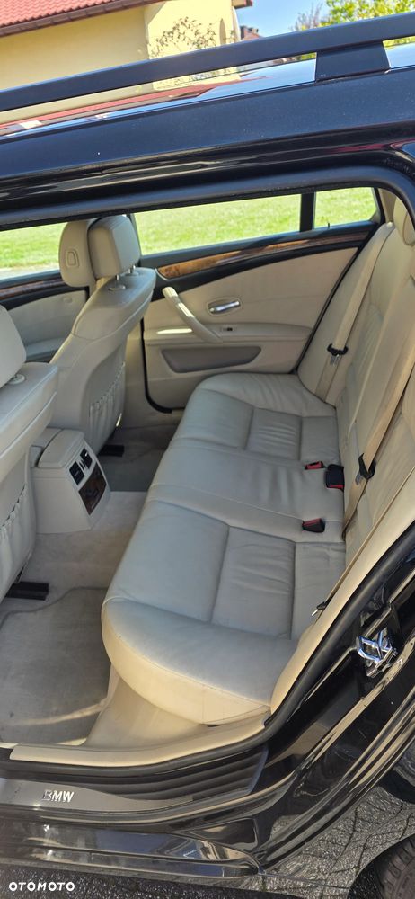 BMW Seria 5 - 16