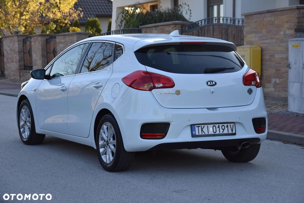 Kia Ceed 1.4 CVVT Dream-Team Edition - 8
