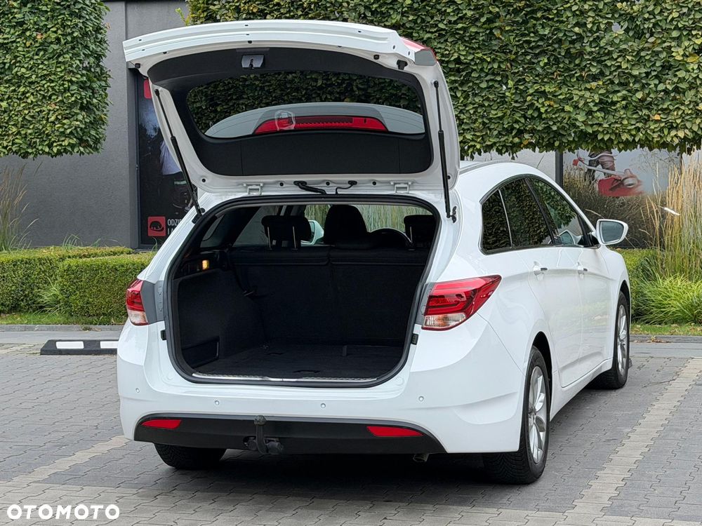 Hyundai i40 1.7 CRDi Business - 17