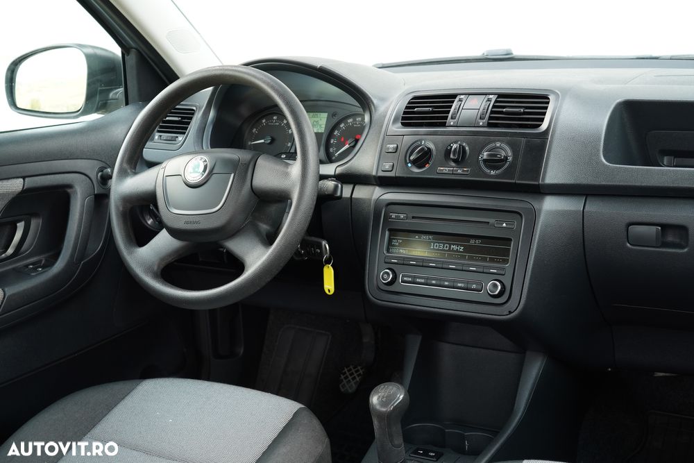 Skoda Fabia 1.2 HTP Active - 13