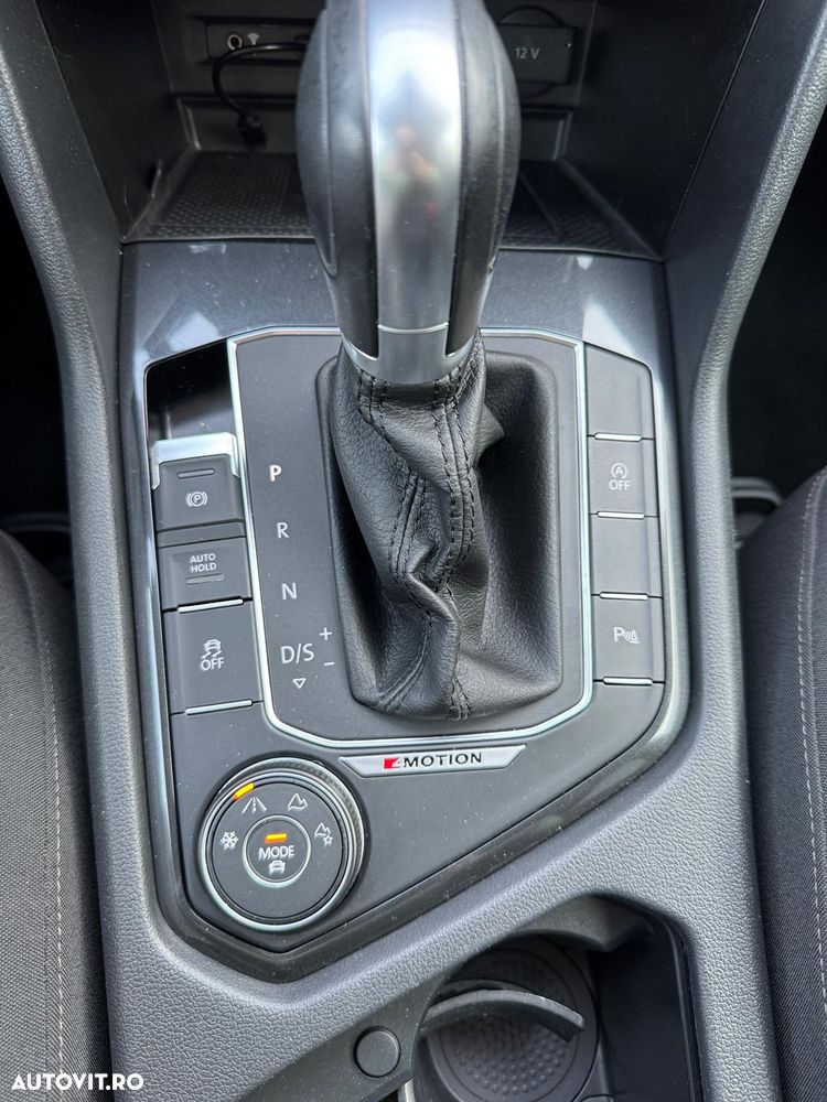 Volkswagen Tiguan 2.0 TDI SCR 4MOTION (BlueMotion Techn.) DSG Highline - 11