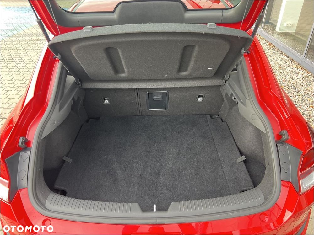 Hyundai i30 1.0 T-GDI Smart DCT - 24