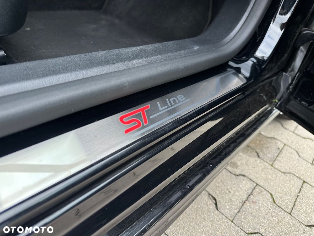 Ford Focus 2.0 EcoBlue ST-Line - 22