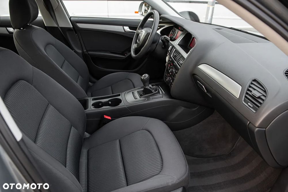 Audi A4 Limousine - 25