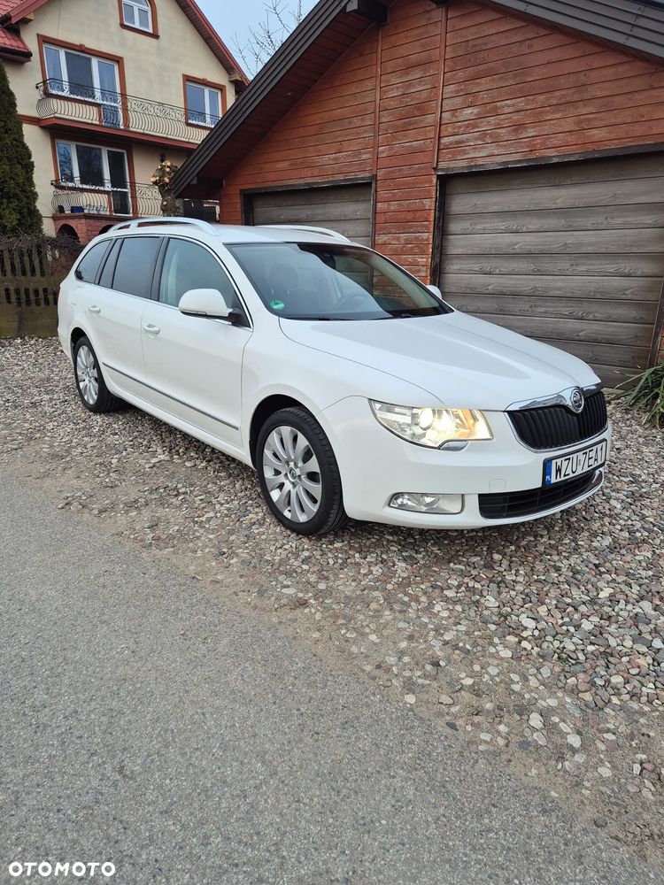 Skoda Superb 2.0 TDI Elegance DSG - 15