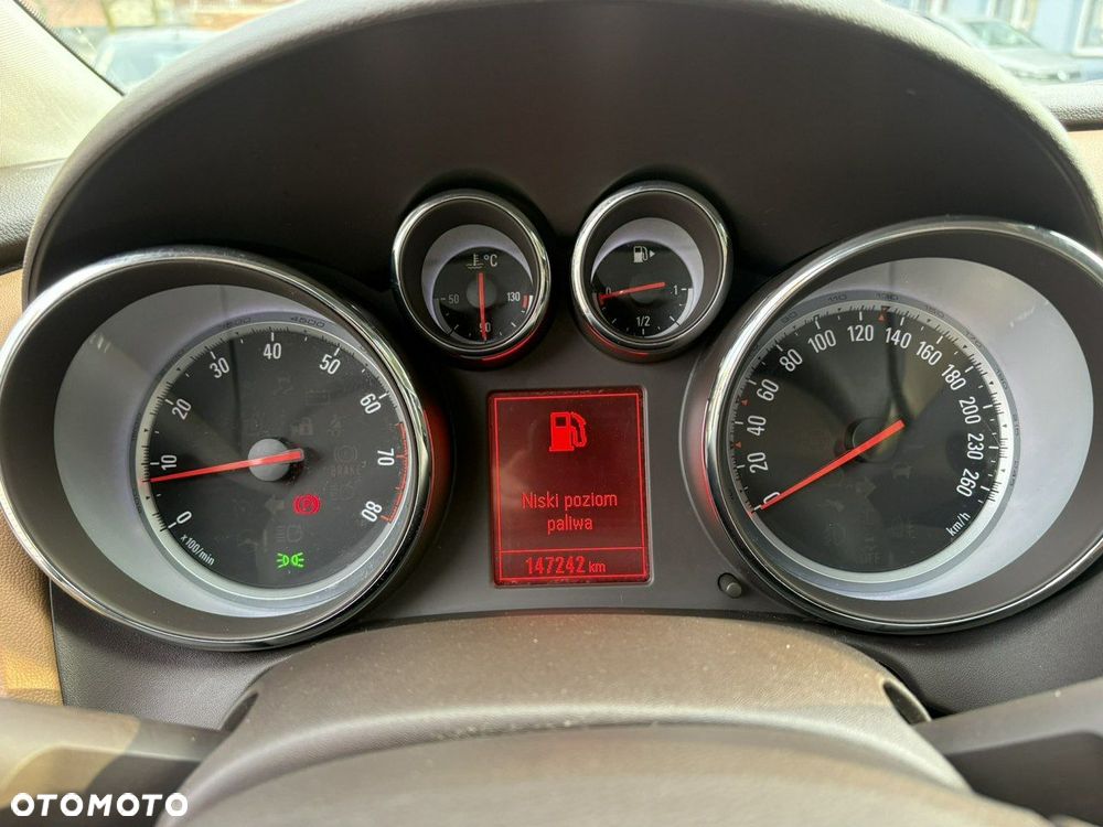 Opel Astra - 26