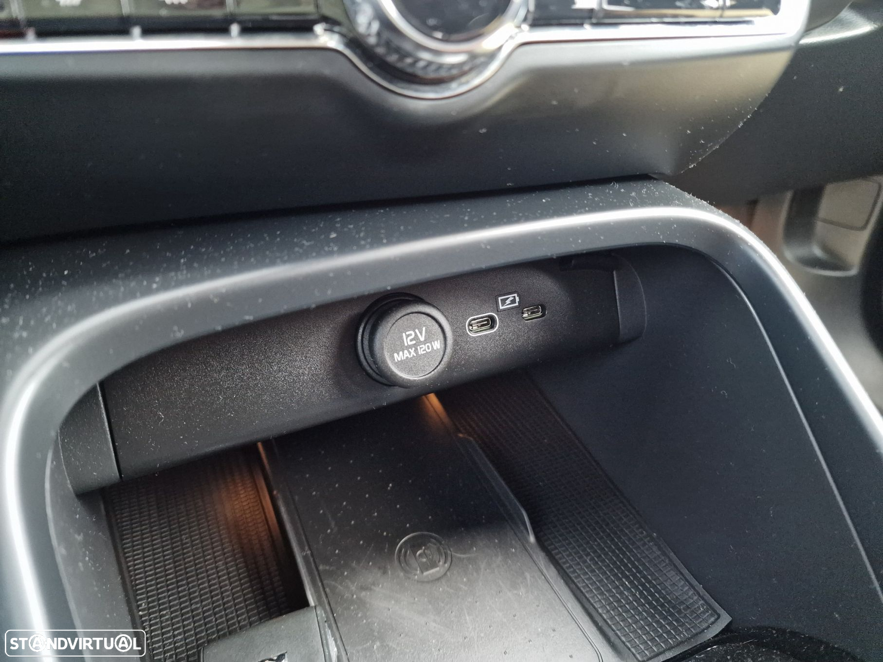 Volvo XC 40 Recharge Core - 30