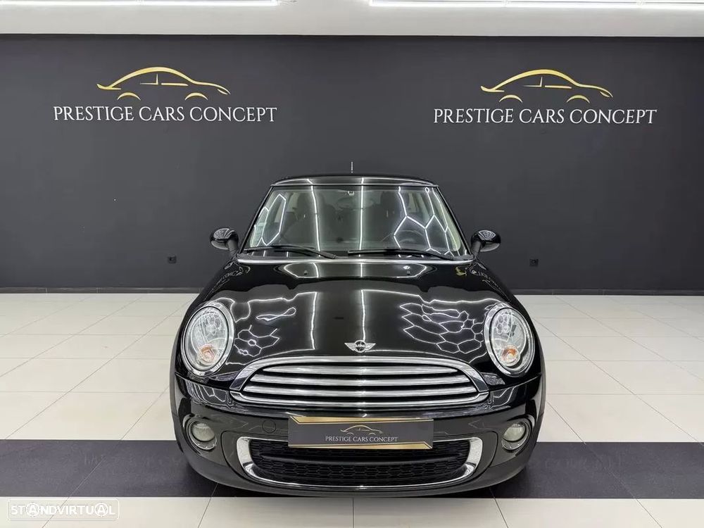 MINI 3 Portas One D - 9