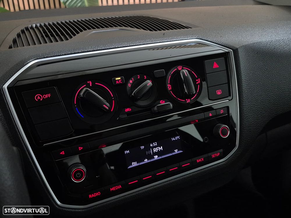 VW Up! 1.0 BlueMotion Move - 11