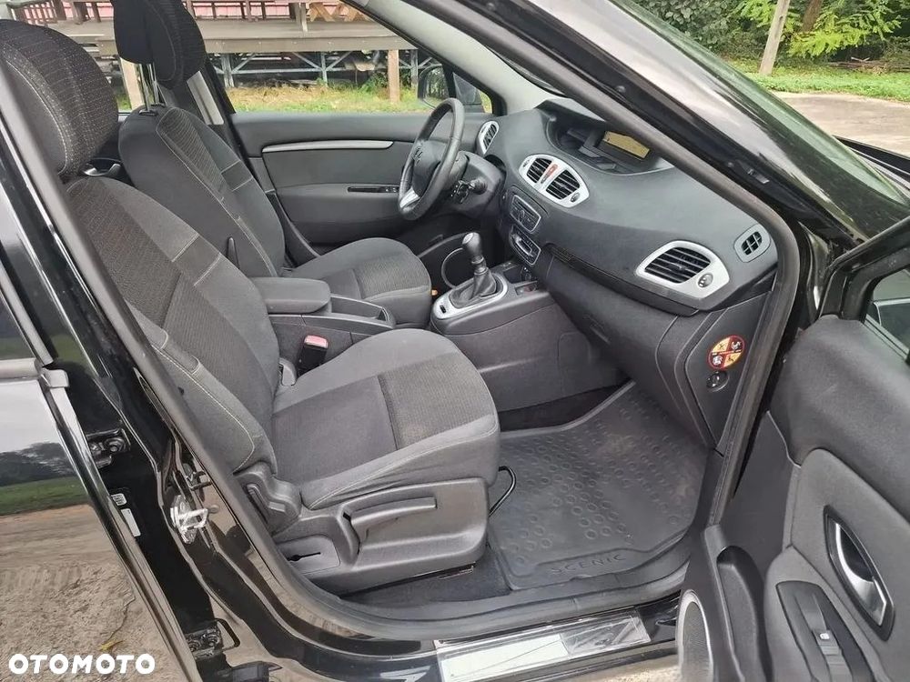 Renault Grand Scenic Gr 1.4 16V TCE Bose Edition - 14