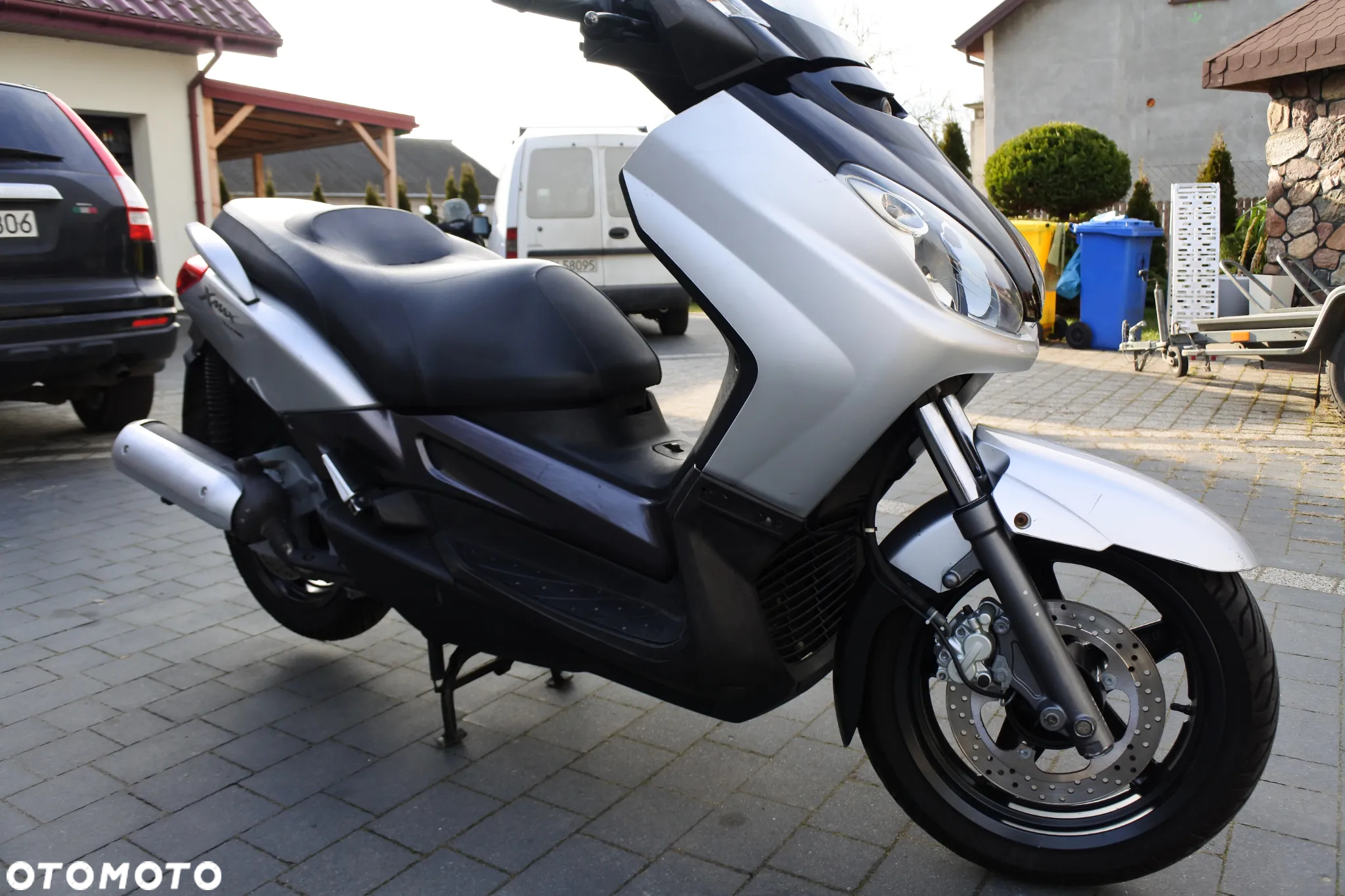 Yamaha X-max - 6