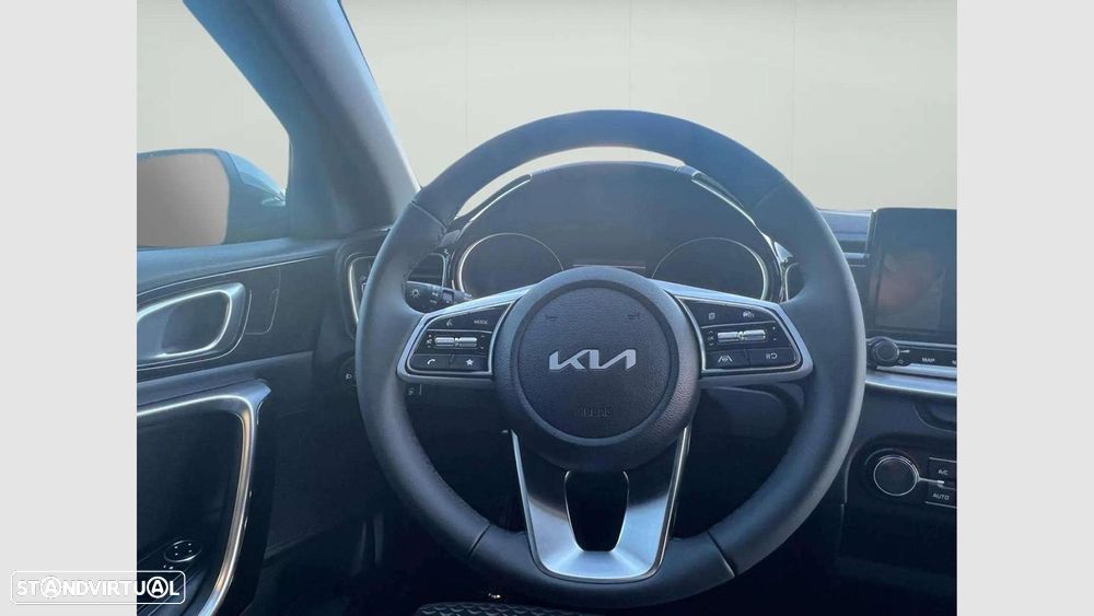 Kia XCeed 1.0 T-GDI Dynamic - 10