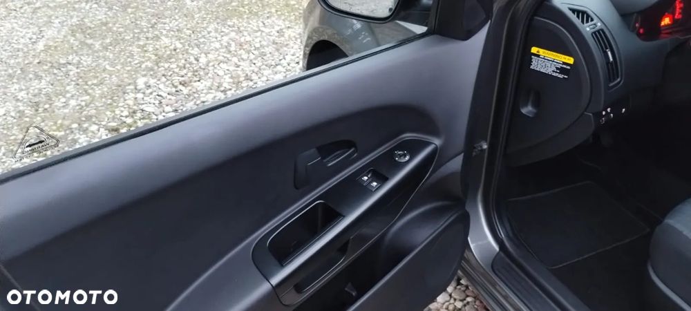 Kia Ceed 1.4 CVVT Vision - 19