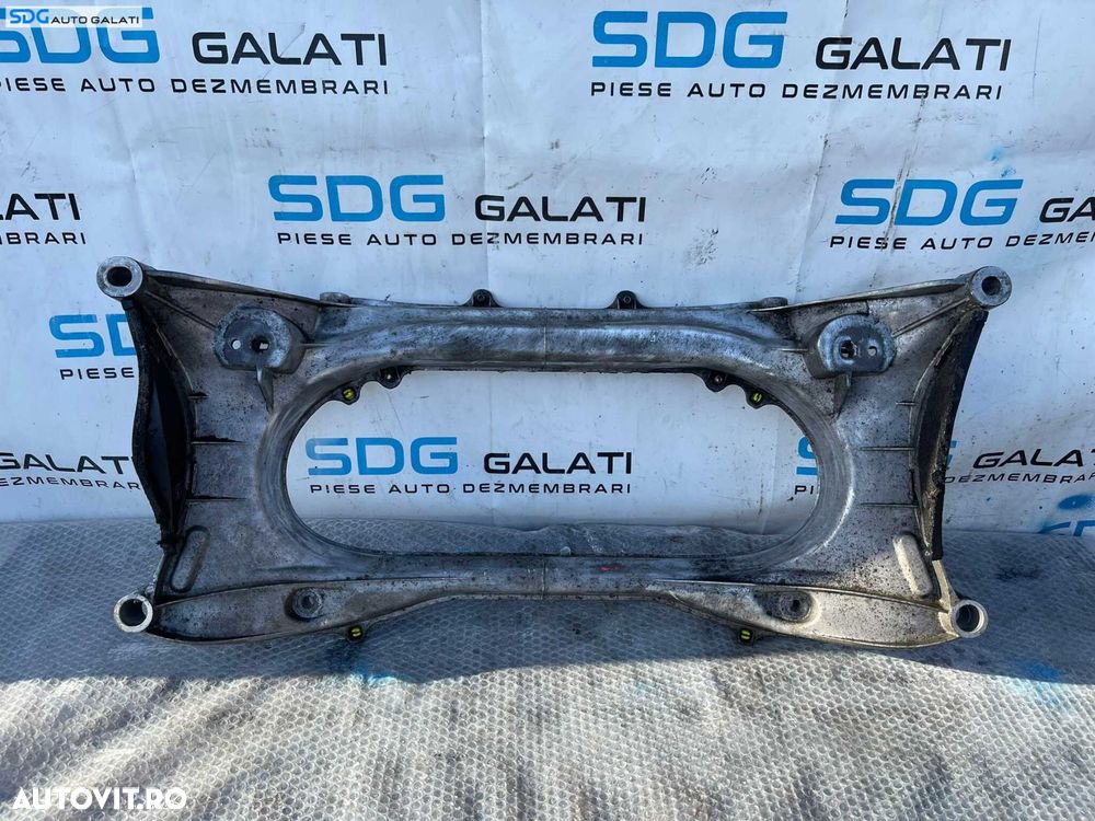 Punte Jug Calandru Fata Suport Motor Lexus IS IS220 2.2 D 2005 - 2010 [LR0131] - 1