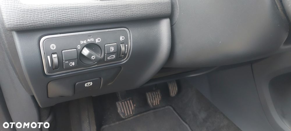 Volvo XC 60 D3 Inscription - 18