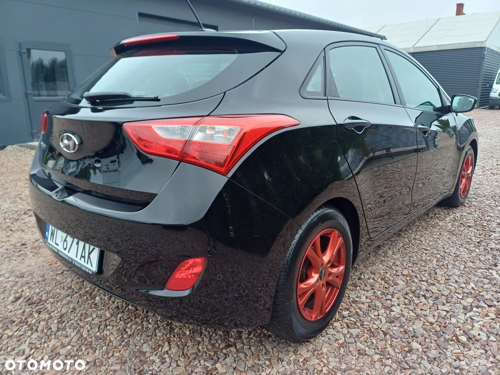 Hyundai i30 - 21