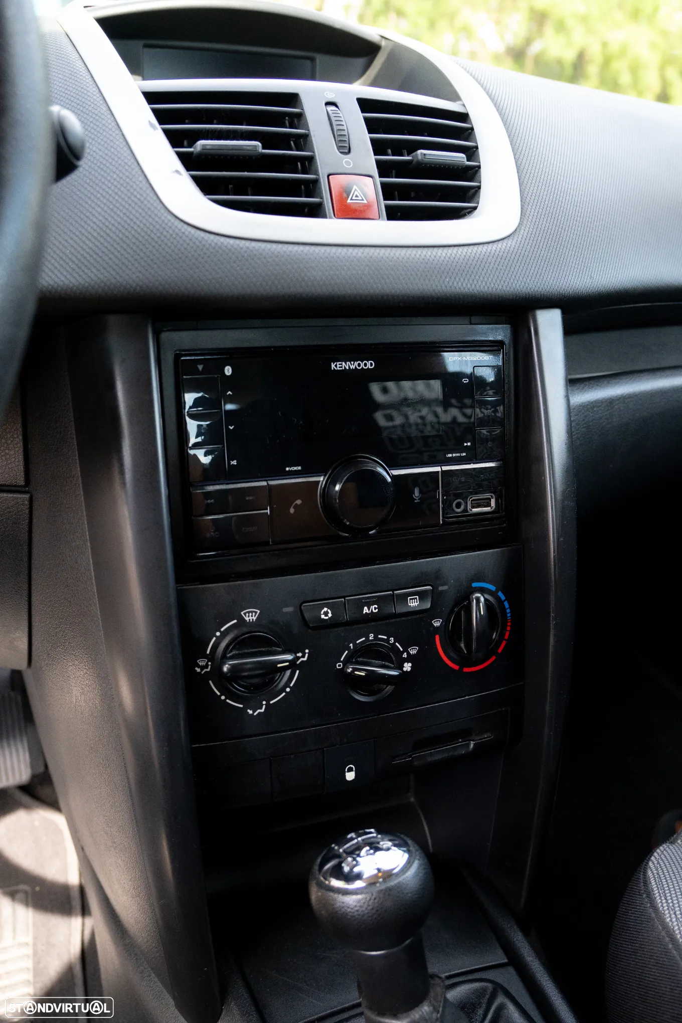 Peugeot 207 - 2