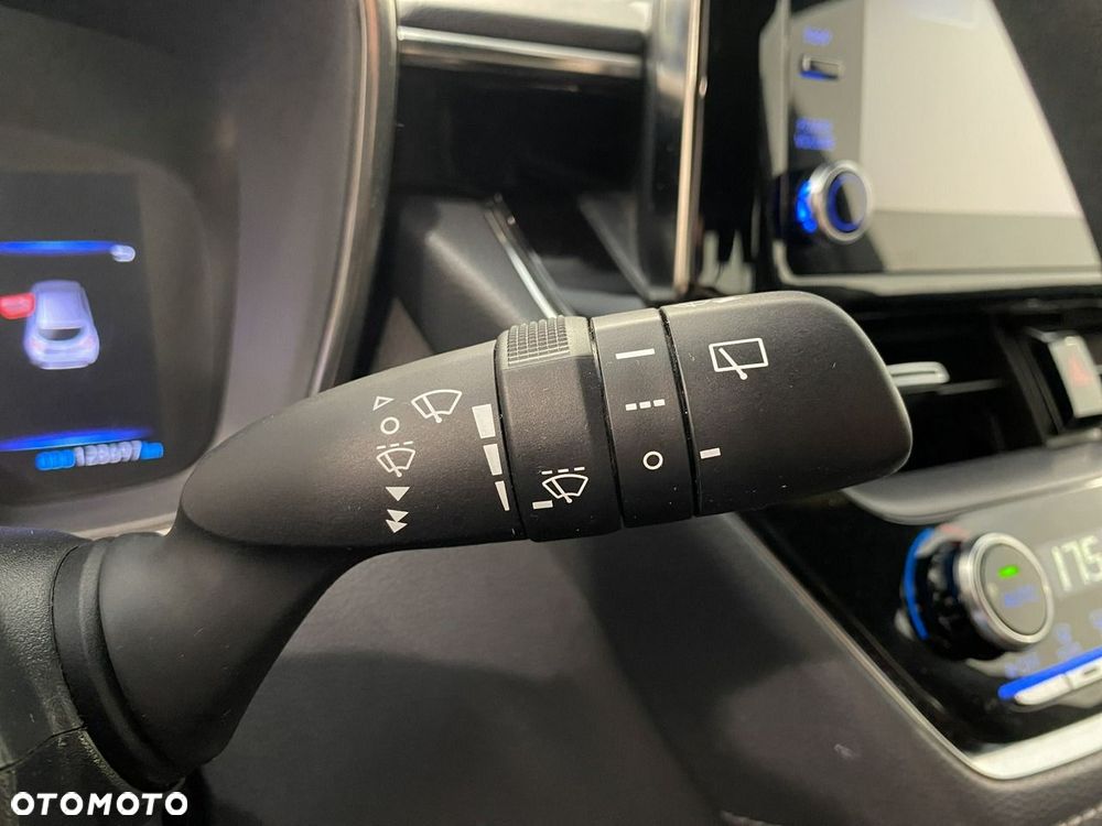 Toyota Corolla - 25
