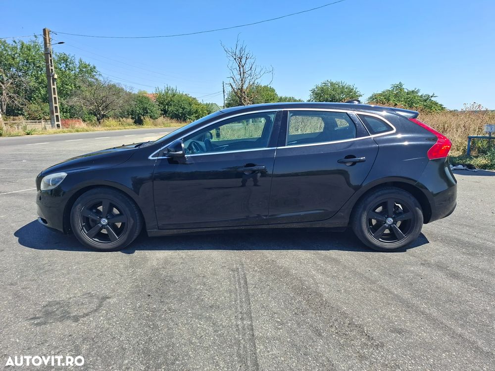 Volvo V40 D2 Summum - 3
