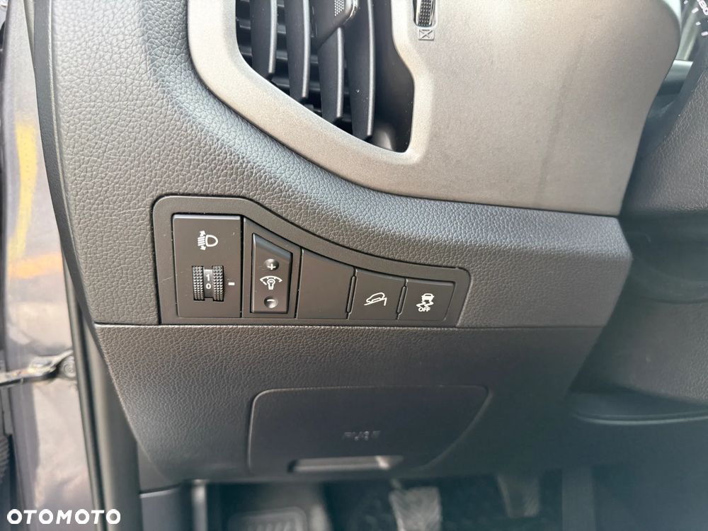 Kia Sportage 1.7 CRDI Business Line 2WD - 29