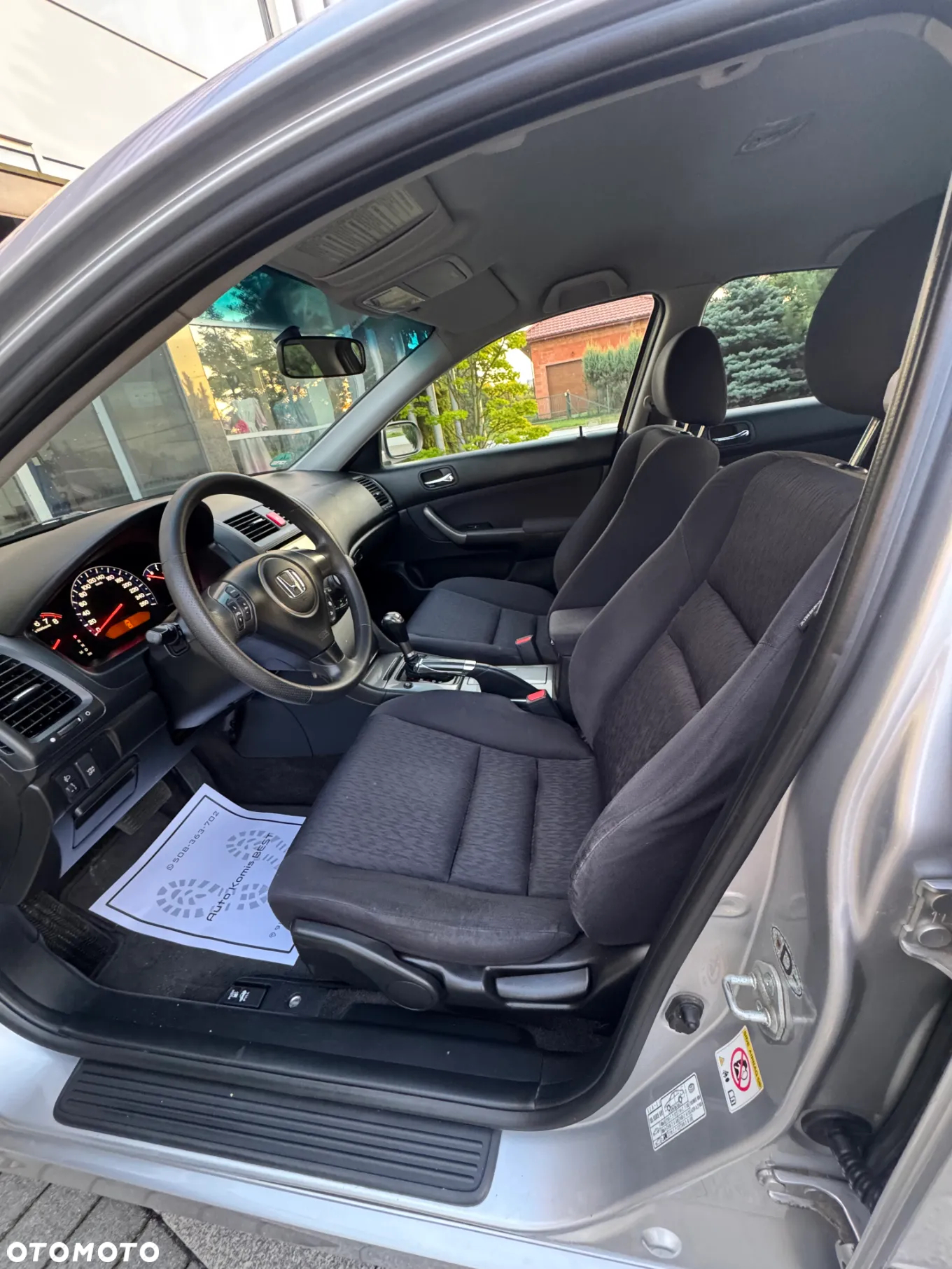 Honda Accord 2.0 Executive - 21