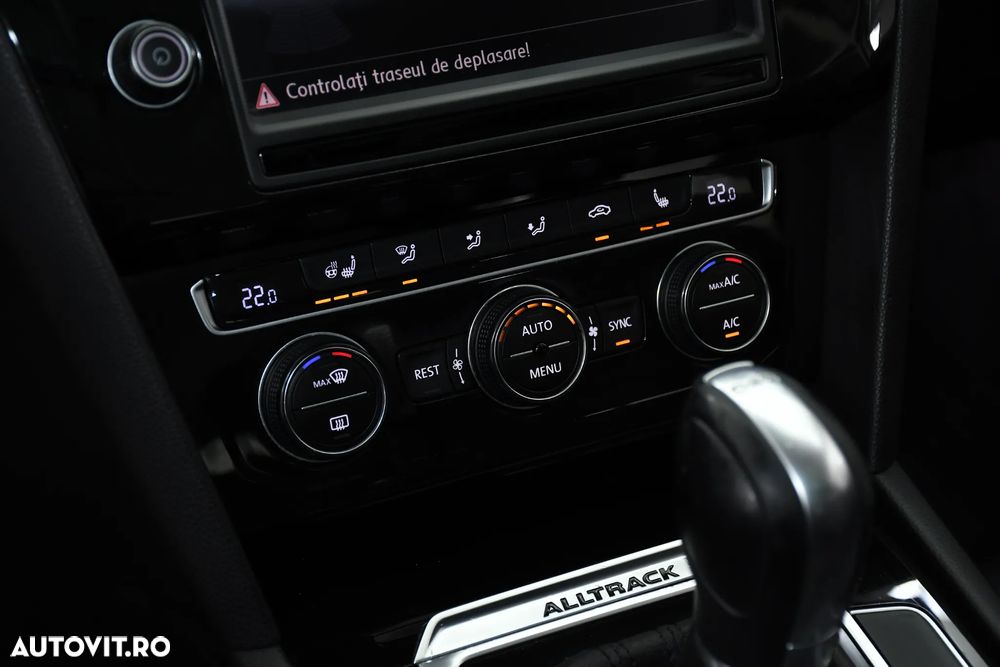 Volkswagen Passat Alltrack - 17