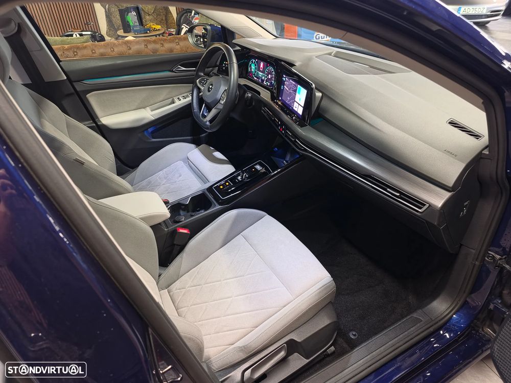 VW Golf 1.4 TSI e-Hybrid DSG - 22