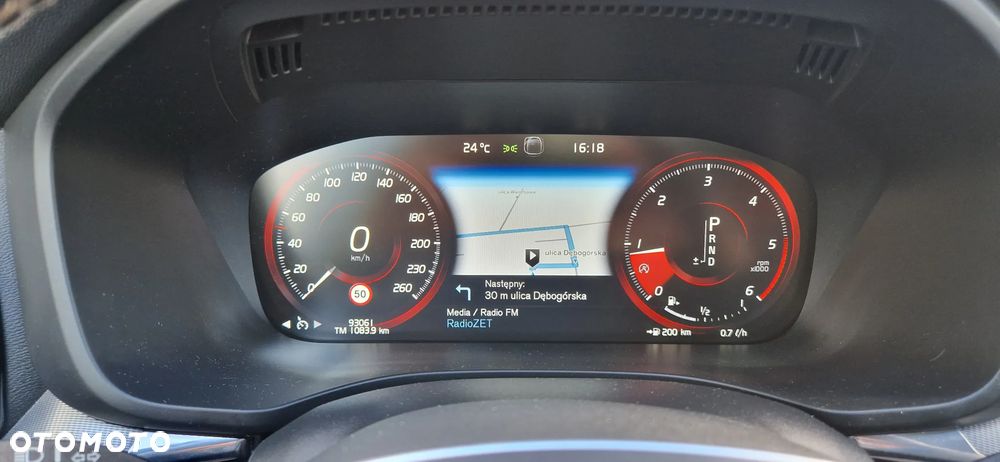 Volvo XC 60 D4 R-Design - 16