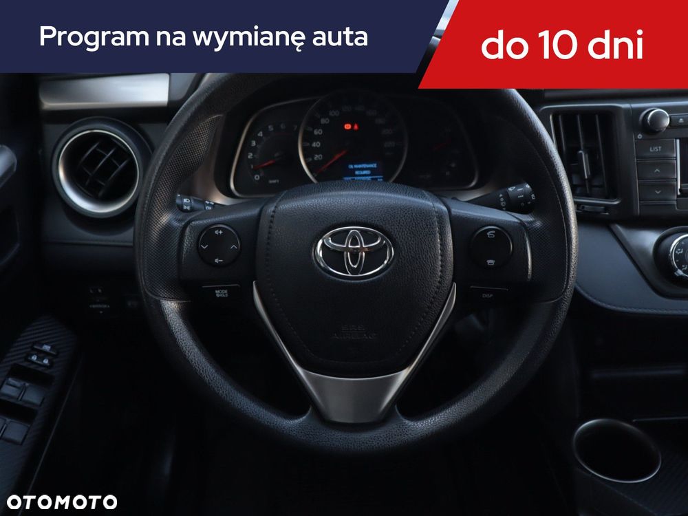 Toyota RAV4 - 18