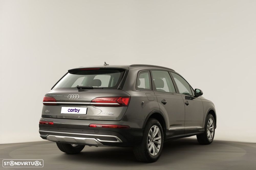 Audi Q7 55 TFSI quattro Tiptronic - 4