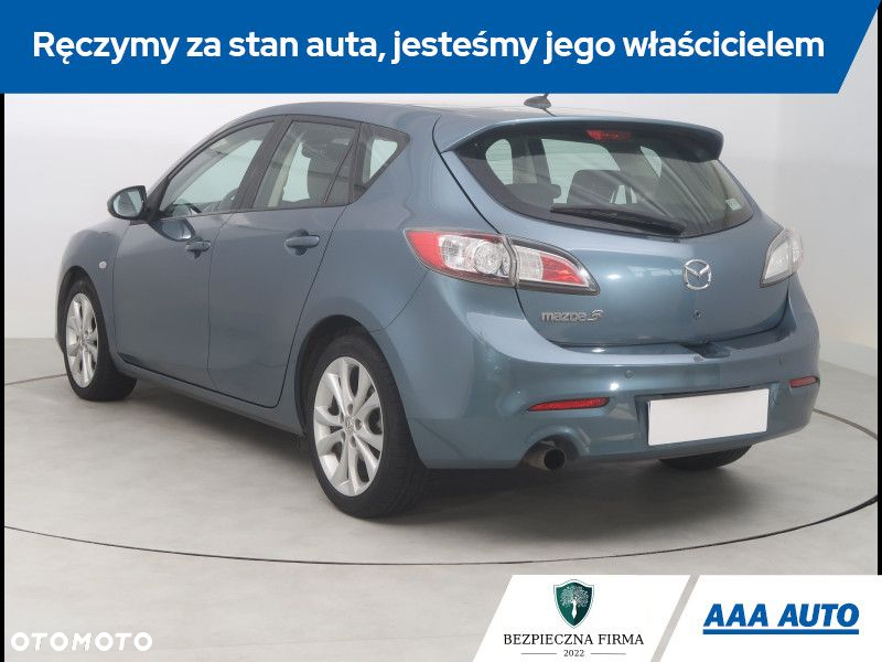 Mazda 3 - 5