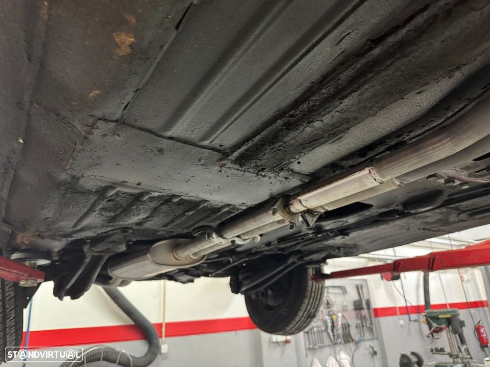 Mercedes-Benz SL 250 - 15