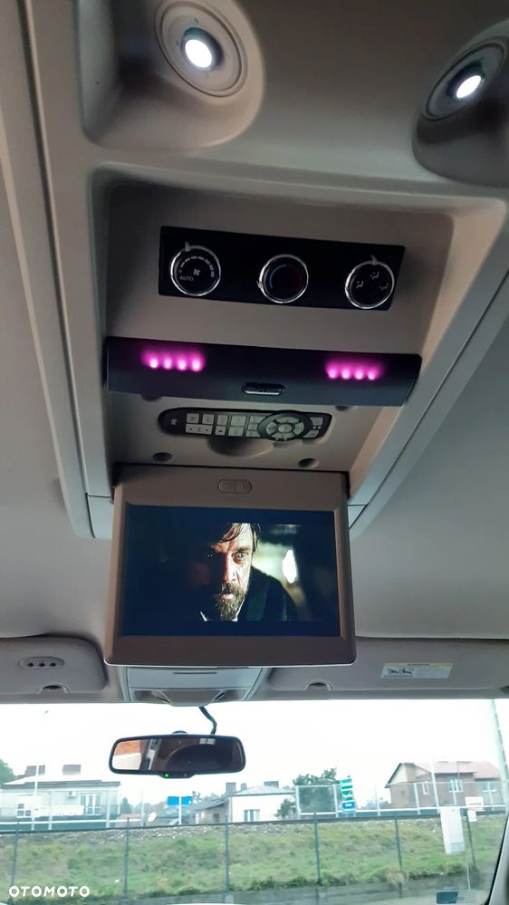 Chrysler Town & Country 3.6 Touring - 20