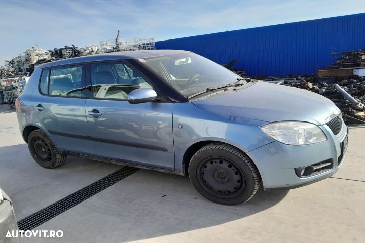 Radio cd 5J0035161 Skoda Fabia 5J [2007 - 2010] Hatchback 1.4 TDI MT - 6