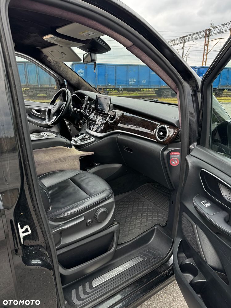 Mercedes-Benz Klasa V 220 CDI Avantgarde 7G-Tronic (d³ugi) - 13