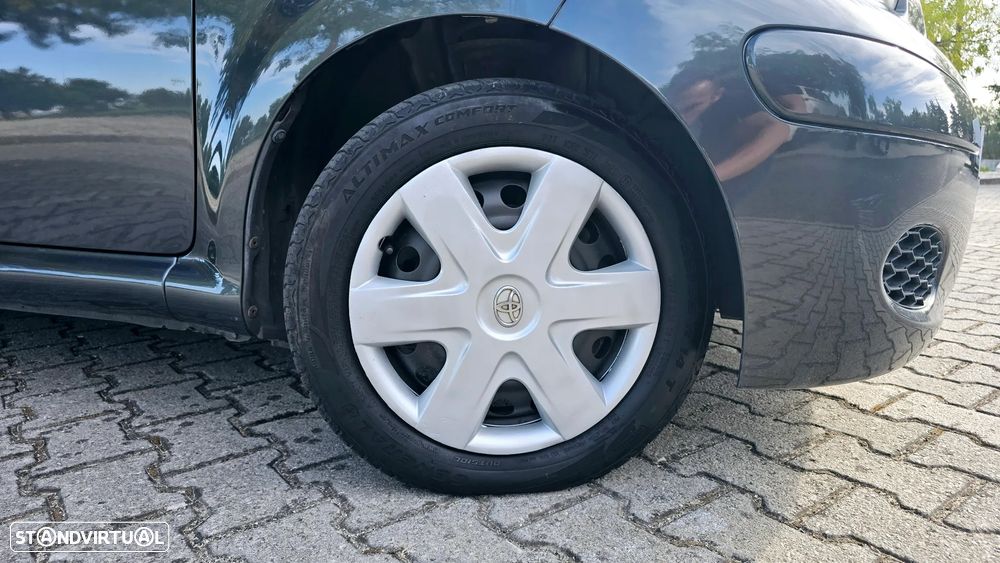 Toyota Aygo 1.0 + AC - 15