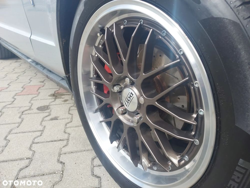 Ford Mustang 4.0 V6 - 8