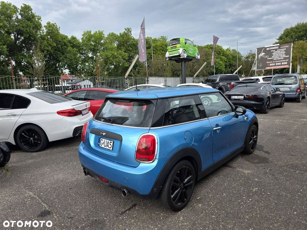 MINI ONE Blackyard - 6