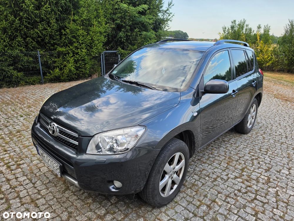 Toyota RAV4 2.2 D-4D Premium - 10