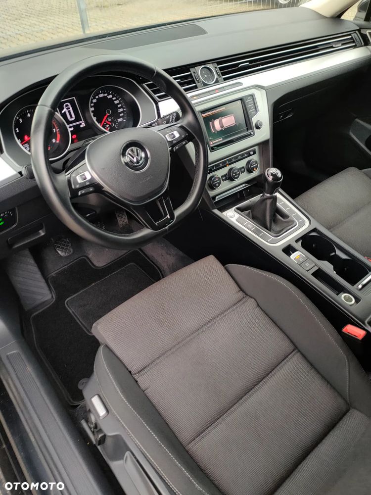 Volkswagen Passat Variant 1.4 TSI ACT (BlueMotion Technology) Comfortline - 11